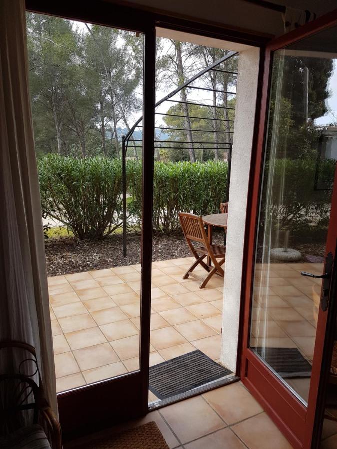 Petite Maison Entre Sanary Et Bandol Exterior foto